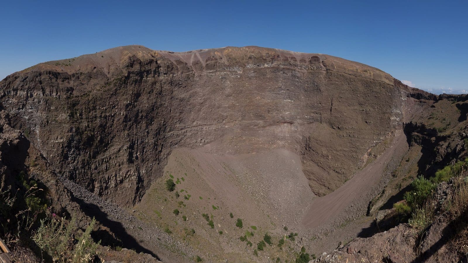 The rim of the Vesuvius crater